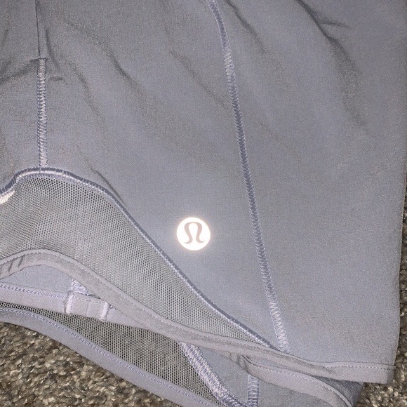 Lululemon 4’ serene blue shorts size 2. - Picture 2 of 3
